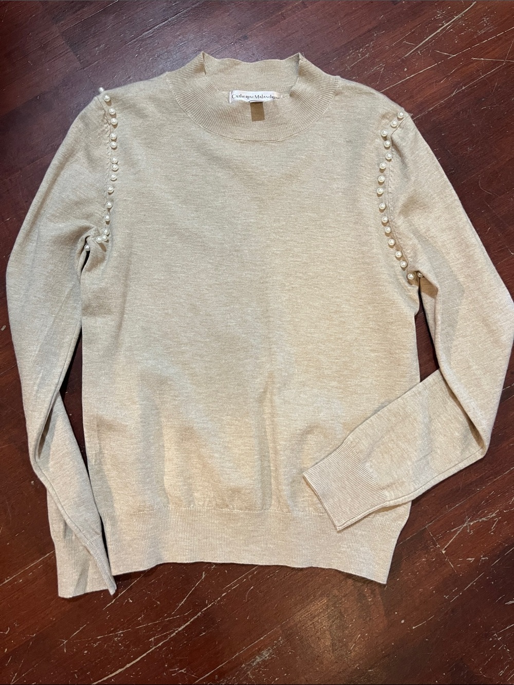 🌻3/$15🌻 Catherine Malandrino Cream Crewneck Sweater with Pearl Shoulder Trim